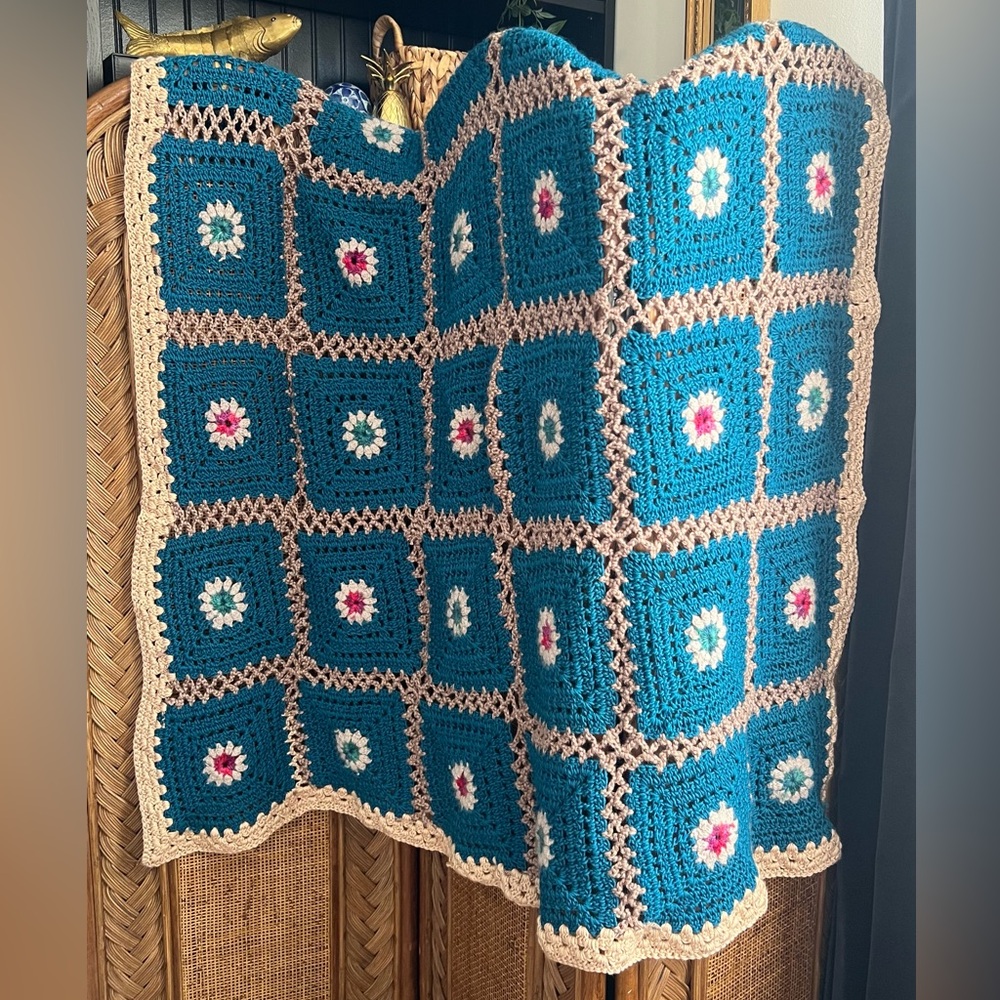 NEW Handcrafted Crochet Granny Square Turquoise Beige Afghan Throw Blanket